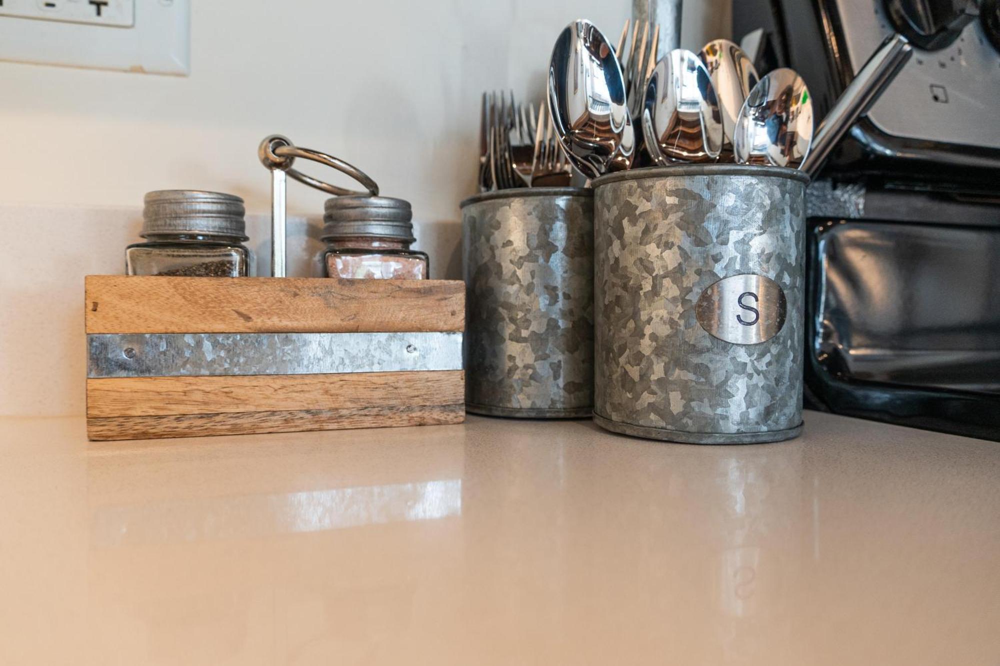 Luxery Stay Chicago - Themed Units! Close To Downtown, Mccormick Place & Wintrust Arena Exteriér fotografie