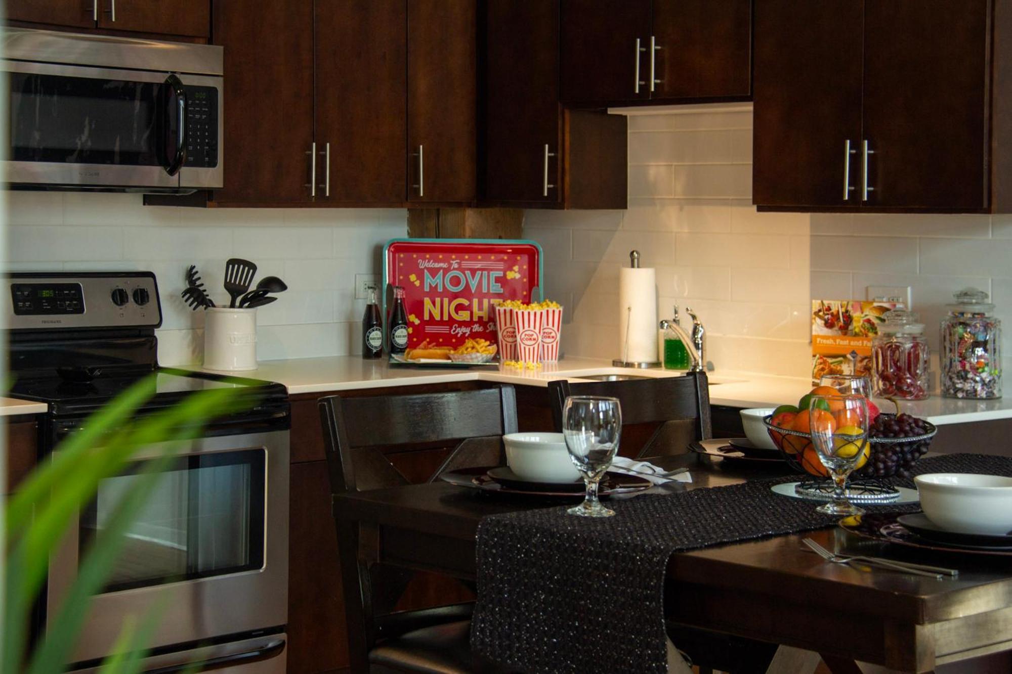 Luxery Stay Chicago - Themed Units! Close To Downtown, Mccormick Place & Wintrust Arena Exteriér fotografie